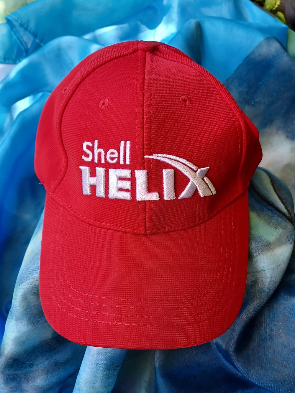 Shell Helix bright red snapback cap hat excellent condition